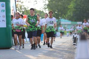 BIB: 
                            <button type="button" onclick="openModal(3646884)" class="btn btn-primary btn-sm float-right btn-popup" data-toggle="modal" data-target=".modal-high-quality">
                        <i class="fas fa-shopping-cart"></i> Add to Cart
                    </button>
                                            <button type="button" onclick="isThisMe(3646884, true)" class="btn btn-success btn-sm float-right btn-popup btn-isme hidden" data-toggle="tooltip" data-placement="bottom" title="นี่คือรูปของคุณใช่ไหม คลิกที่นี่เพื่อเอาเข้าอัลบั้ม">
                        <i class="fas fa-plus"></i> Add to album
                    </button>
                    <button type="button" onclick="isThisMe(3646884, false)" class="btn btn-warning btn-sm float-right btn-popup btn-isnotme hidden">
                        <i class="fas fa-ban"></i> Remove from album
                    </button>